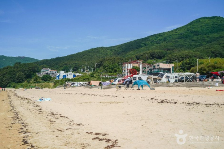 구조라해수욕장 여행 추천 - 메고지고