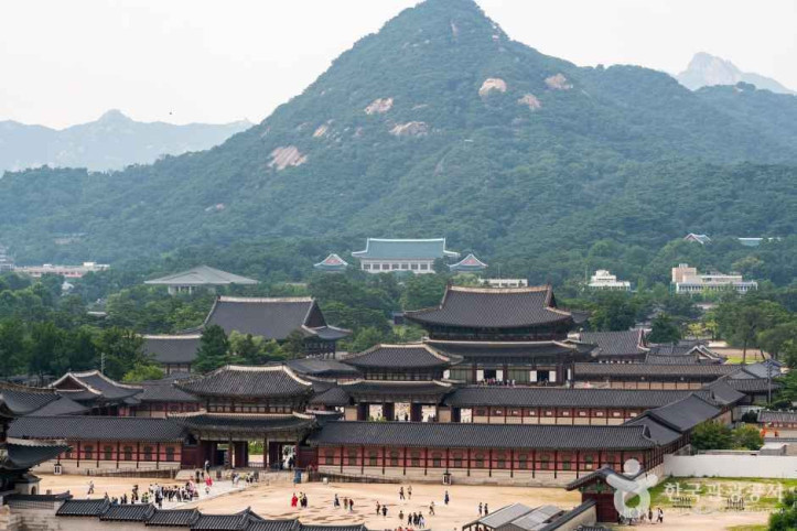 경복궁 여행 추천 - 메고지고