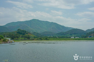 수산제역사공원 여행 추천 - 메고지고