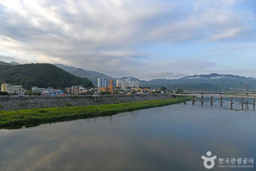 민충사 여행 추천 - 메고지고