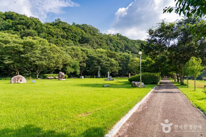 사선대관광지&조각공원 여행 추천 - 메고지고