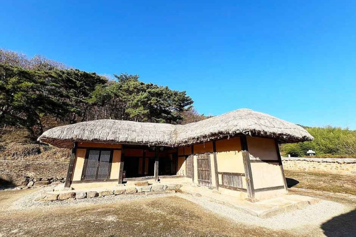 이건창 생가 여행 추천 - 메고지고
