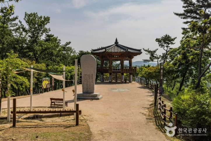 화랑마을 여행 추천 - 메고지고