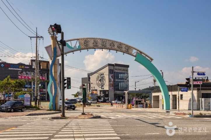 왕산해수욕장 여행 추천 - 메고지고