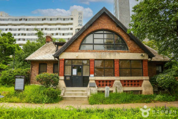큰장길 침구류 명물거리 여행 추천 - 메고지고