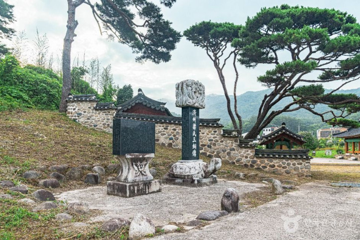 양씨삼강문 여행 추천 - 메고지고
