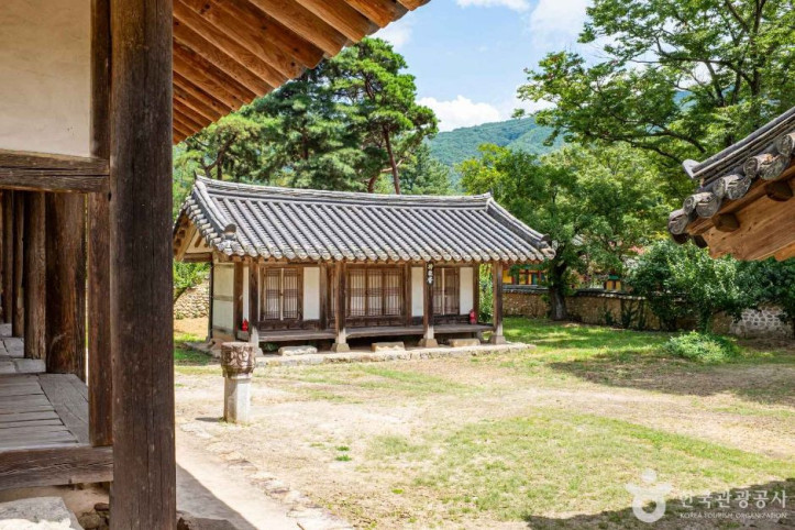 회연서원 여행 추천 - 메고지고