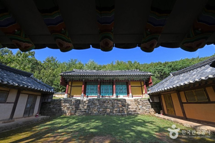 교동향교 여행 추천 - 메고지고