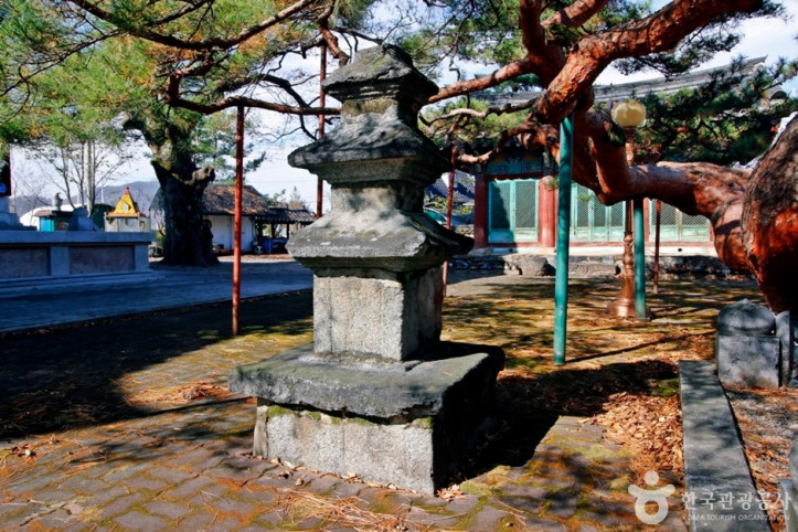 충주 단호사 삼층석탑 여행 추천 - 메고지고