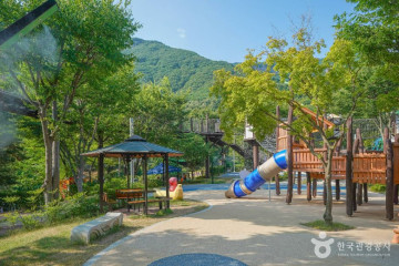 표충사(밀양) 여행 추천 - 메고지고