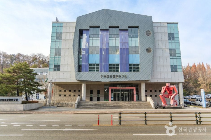 로보라이프 뮤지엄 여행 추천 - 메고지고