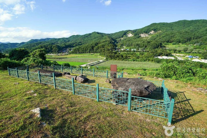 거창 내오리 지석묘 여행 추천 - 메고지고