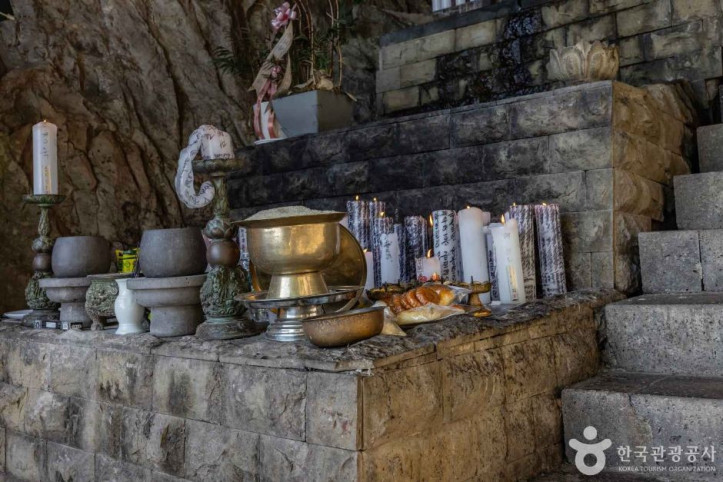 산방굴사(제주) 여행 추천 - 메고지고