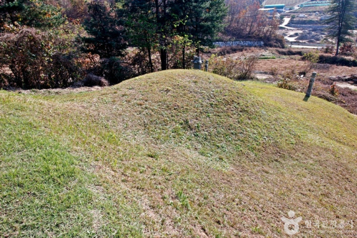우천석, 우팽 부자 묘소 여행 추천 - 메고지고