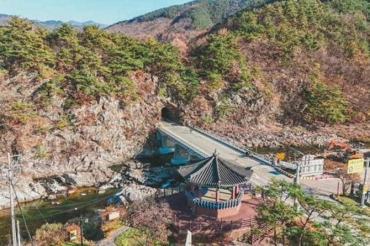 라제통문 여행 추천 - 메고지고