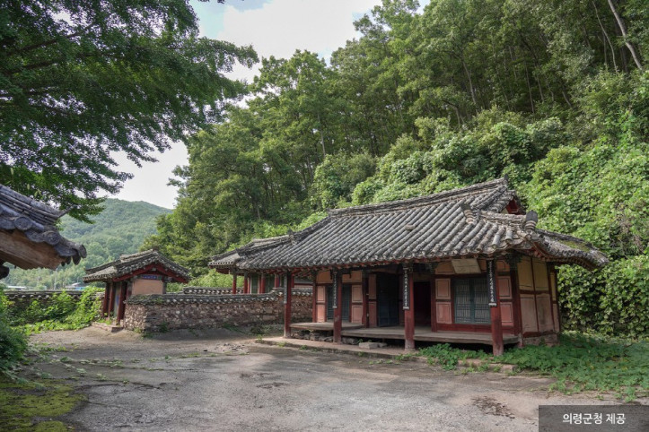 예동서원 여행 추천 - 메고지고