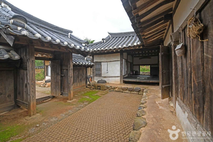 제천 지곡리 고가 여행 추천 - 메고지고