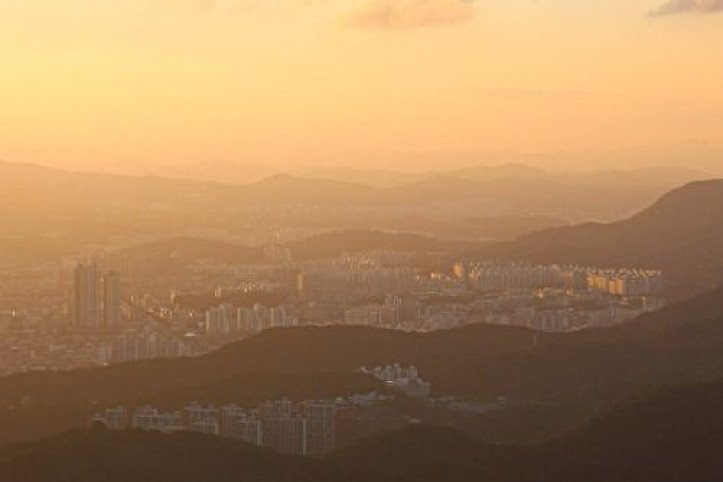 식장산 정상쉼터 여행 추천 - 메고지고