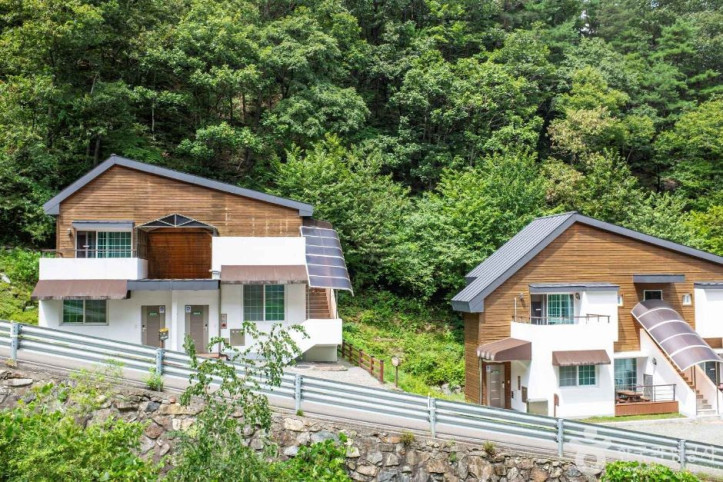 독용산성 자연휴양림 여행 추천 - 메고지고