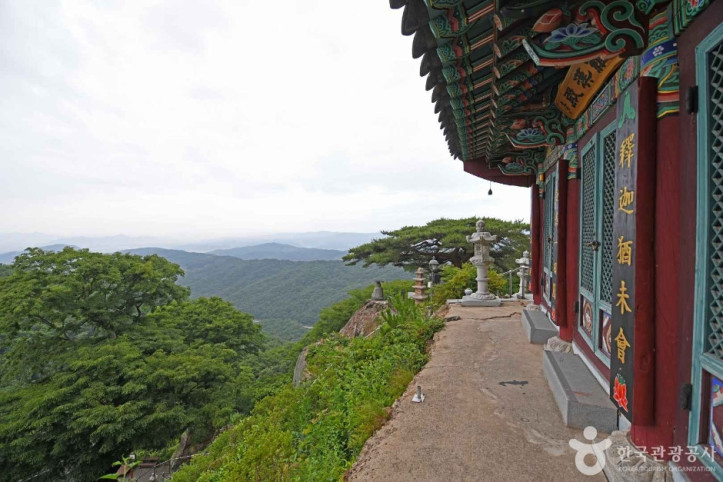 동혈사 여행 추천 - 메고지고