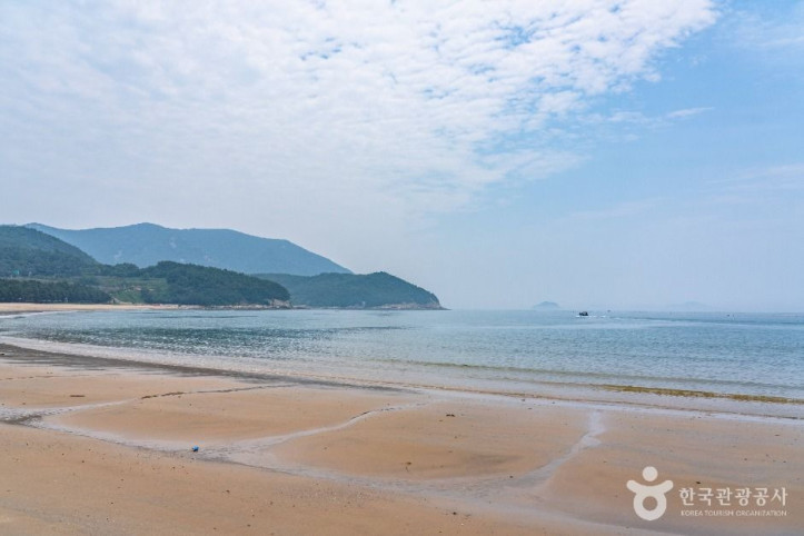익금해수욕장 여행 추천 - 메고지고