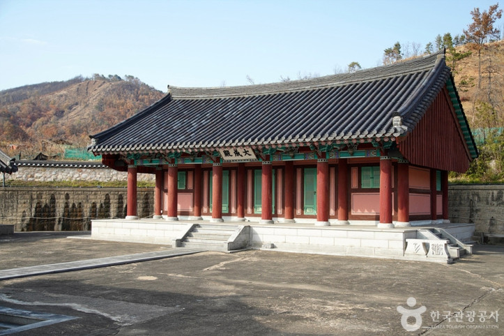 동해향교 여행 추천 - 메고지고