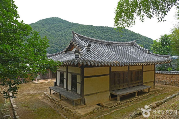 영동 영모재 여행 추천 - 메고지고