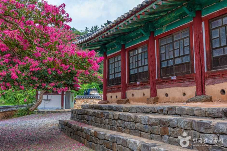 옥구향교 여행 추천 - 메고지고