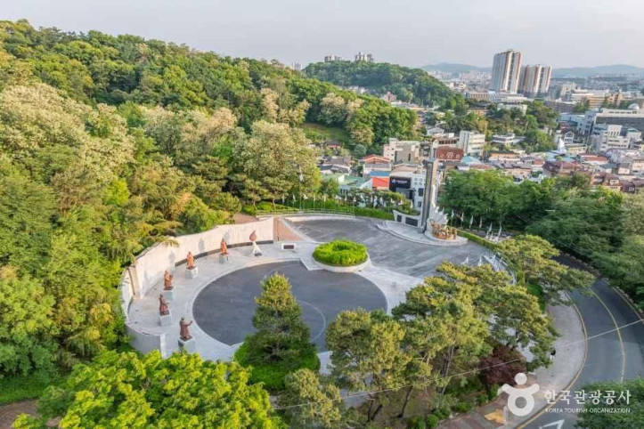 삼일공원 여행 추천 - 메고지고