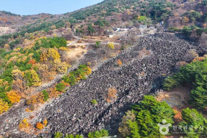 만어사 여행 추천 - 메고지고