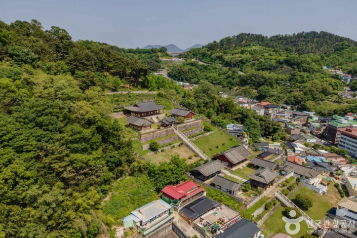 진주향교 여행 추천 - 메고지고