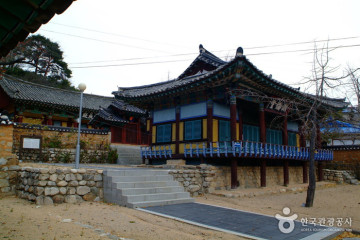 울진항 여행 추천 - 메고지고