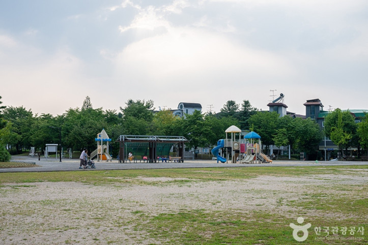 밤리단길 여행 추천 - 메고지고