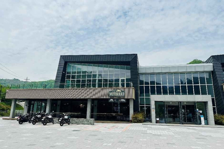 카페_모토라드_1_공공3유형.jpg