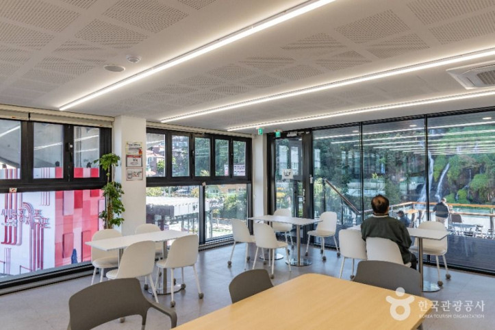 카페_폭포_8_공공1유형.jpg