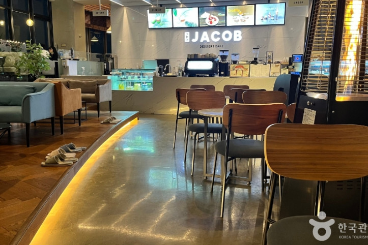 카페_제이콥_4_공공3유형.jpg