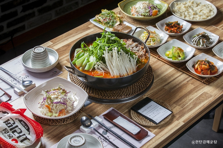 한탄강매운탕_1_공공3유형.jpg