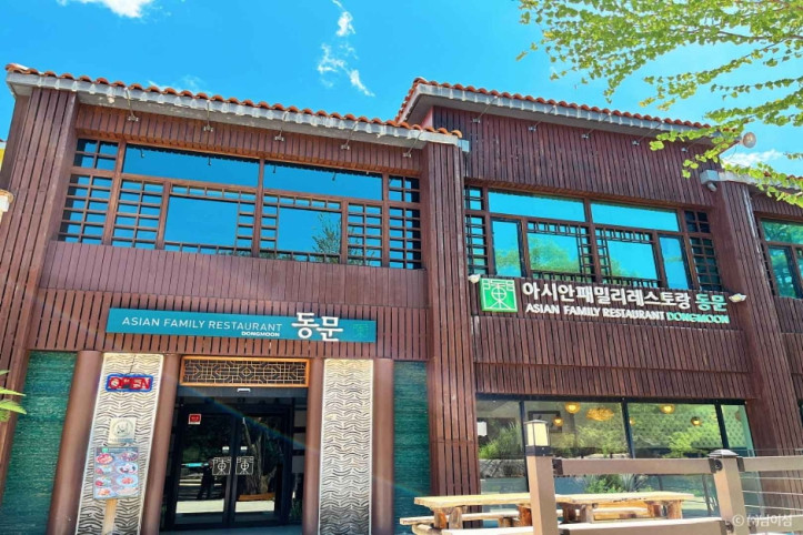 아시안_패밀리_레스토랑_동문_3_공공3유형.jpg