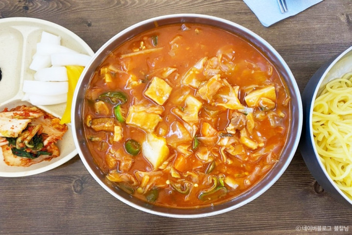 진미반점_2_공공3유형.jpg
