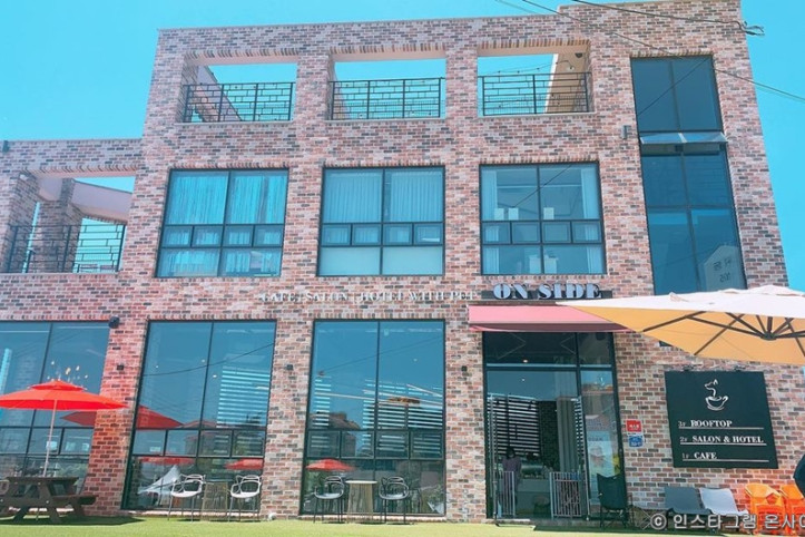 온사이드카페_1_공공3유형.jpg