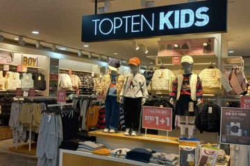 BCBG 엠백화점 춘천점 여행 추천 - 메고지고