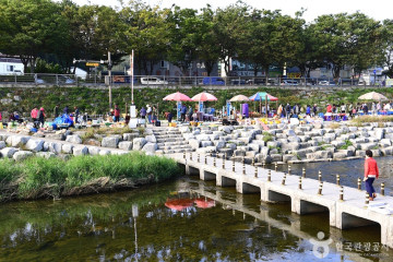 전주 남부시장 여행 추천 - 메고지고