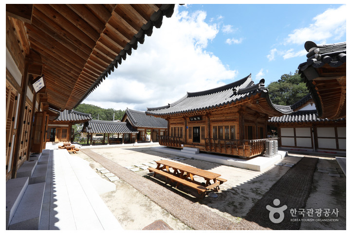 선성현문화단지한옥체험관_1_공공3유형.jpg