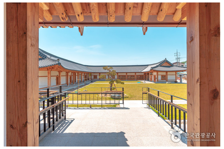 옥천전통문화체험관_2_공공3유형.jpg
