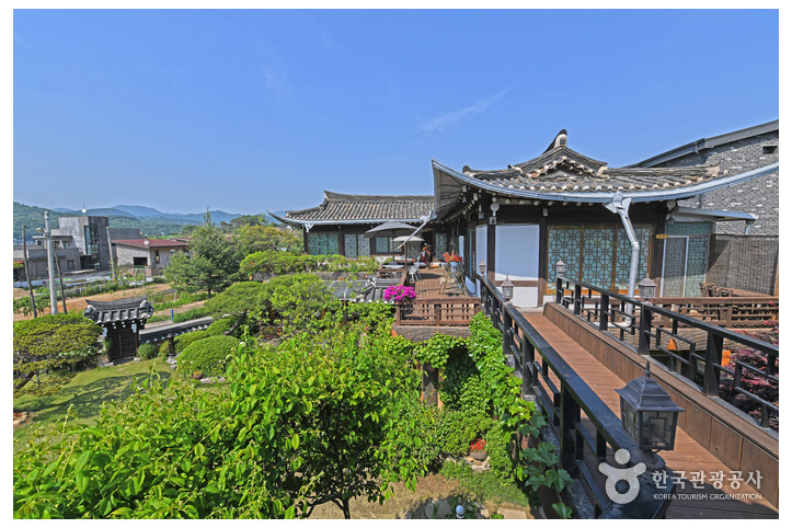 한옥마을_황토펜션[한국관광_품질인증_Korea_Quality]_4_공공3유형.jpg