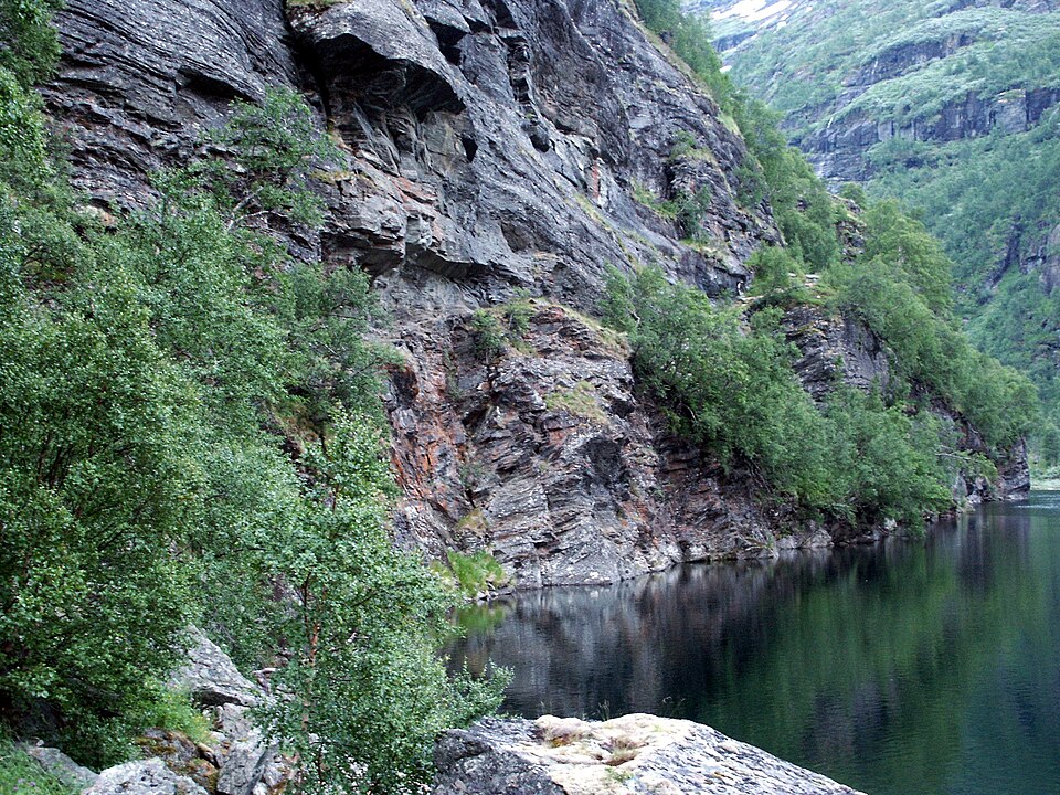 아우를란스달렌 트레킹 (Aurlandsdalen Østerbø–Vassbygdi) 여행 추천 - 로드트립
