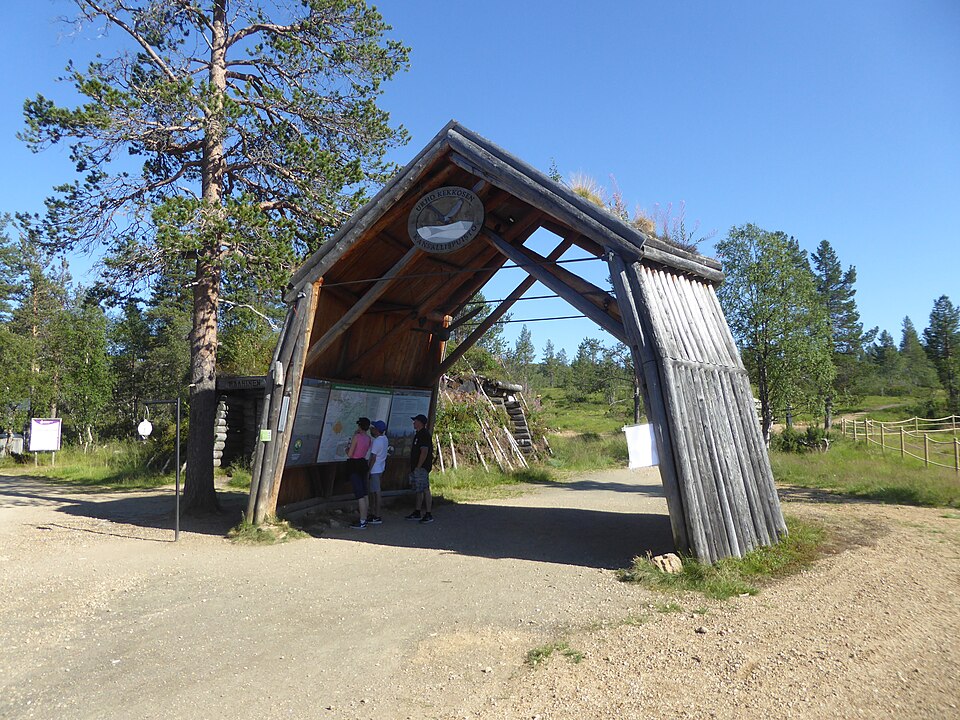 우르호 케코넨 국립공원 (Urho Kekkonen National Park) 여행 추천 - 로드트립