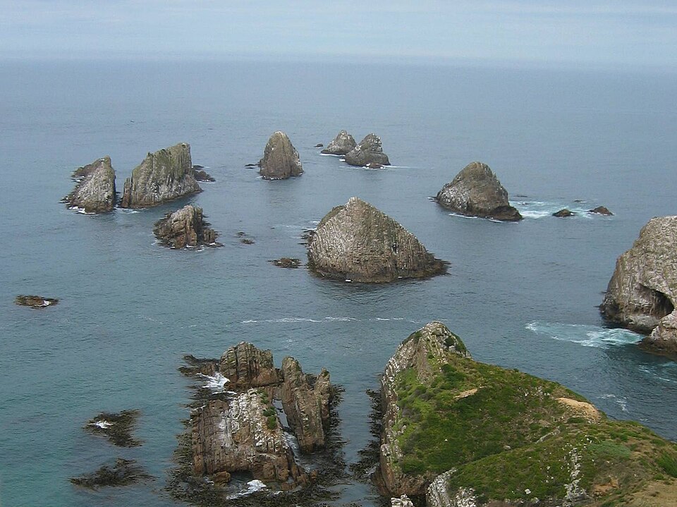 너깃 포인트·토카타 등대 (Nugget Point / Tokatā Lighthouse) 여행 추천 - 로드트립