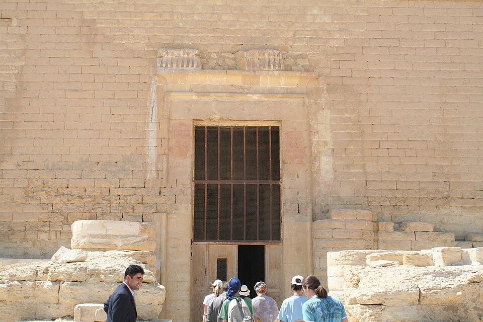 카스르 카룬 신전 (Qasr Qarun / Dionysias Temple) 여행 추천 - 로드트립