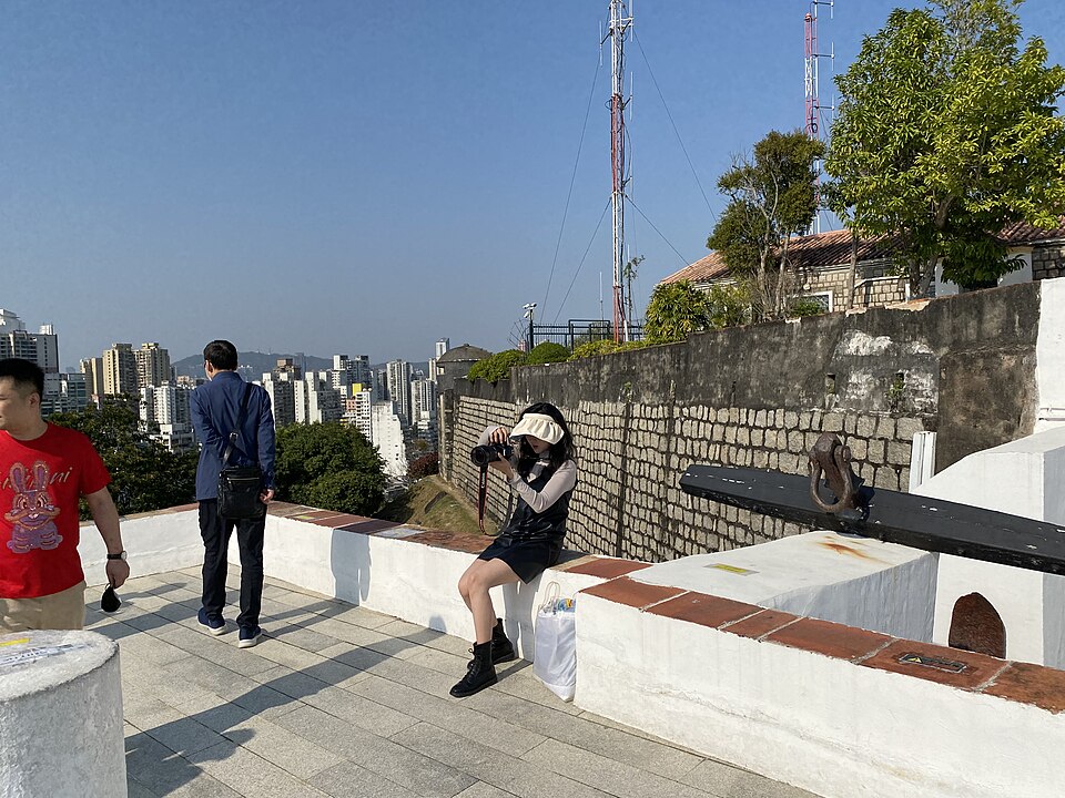 기아 요새·예배당·등대 (Guia Fortress, Chapel and Lighthouse) 여행 추천 - 로드트립